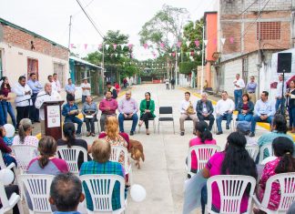 Fernando Remes le cumple a Poza Rica con obras públicas