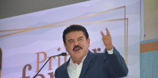 Comparece Leobardo Gómez ante tihuatecos
