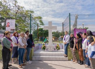 Autoridades y colectivos develan Memorial de los Desaparecidos, en Poza Rica