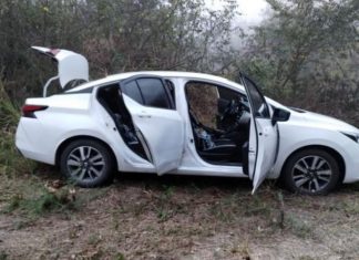 Asegura Fuerza Civil y SEMAR vehículo robado con armamento, equipo táctico y estupefacientes en Tuxpan