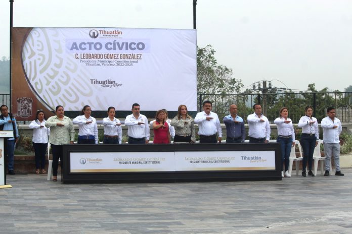 Lunes Civivo Tihua