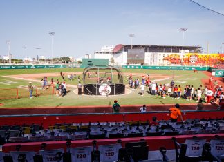 ‘La mini flota’ goza en el Beto