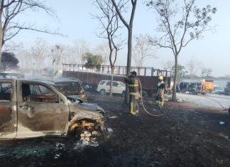 Liquidado incendio de corralón en Emiliano Zapata