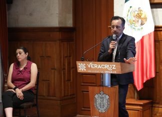 Gobierno gestiona helicópteros ante SEDENA para sofocar incendio en Río Blanco