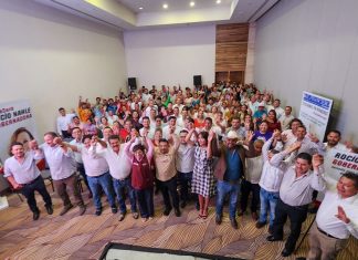 Desbandada de alcaldes perredistas; se suman públicamente al proyecto de Rocío Nahle