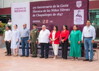 Autoridades de Poza Rica rinden homenaje a Niños Héroes