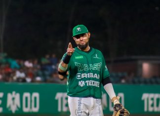 Jesse Castillo vuelve a El Águila
