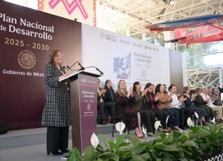 Promueven SEP y gobierno de Veracruz diálogo y participación ciudadana para la construcción del Plan Nacional de Desarrollo 2025-2030