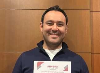 Lima Franco se registró como precandidato a la alcaldía de Poza Rica