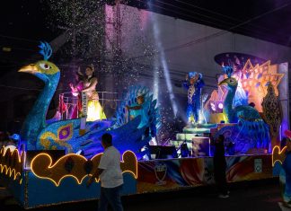 Cierran Fiestas del Petróleo con alegría y colorido