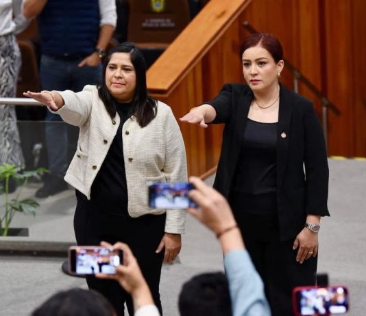 Laura Mejía toma protesta como diputada local por el V dístrito
