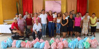 DIF Tihuatlán entrega despensas en Paso del Pital