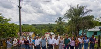 Inauguran pavimento hidráulico en calle principal de El Terrero