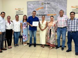 TIHUATLÁN RECIBE EL DISTINTIVO DE EXCELENCIA EN PLANEACIÓN MUNICIPAL 2026–2029