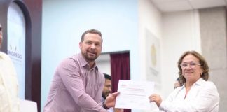 GOBIERNO DE POZA RICA RECIBE DISTINTIVO DE EXCELENCIA POR SU PLAN MUNICIPAL DE DESARROLLO