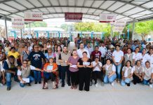 DANIEL CORTINA DESTACA ENTREGA DE APOYOS DE BIENESTAR A MUJERES Y ADULTOS MAYORES EN TUXPAN