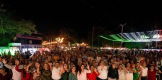 POZA RICA SE VISTE DE FIESTA CON EL ENCENDIDO DE LUCES PATRIAS