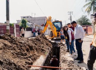 AVANZAN TRABAJOS DE REHABILITACIÓN DE DRENAJE EN DIVERSOS SECTORES DE POZA RICA