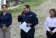 OBE MÉNDEZ DA BANDERAZO A PAVIMENTACIÓN DE LA CALLE CONSTITUCIÓN EN ZAPOTITLÁN