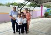 OBED MÉNDEZ ENTREGA BARDA PERIMETRAL EN LA PRIMARIA FRANCISCO I. MADERO